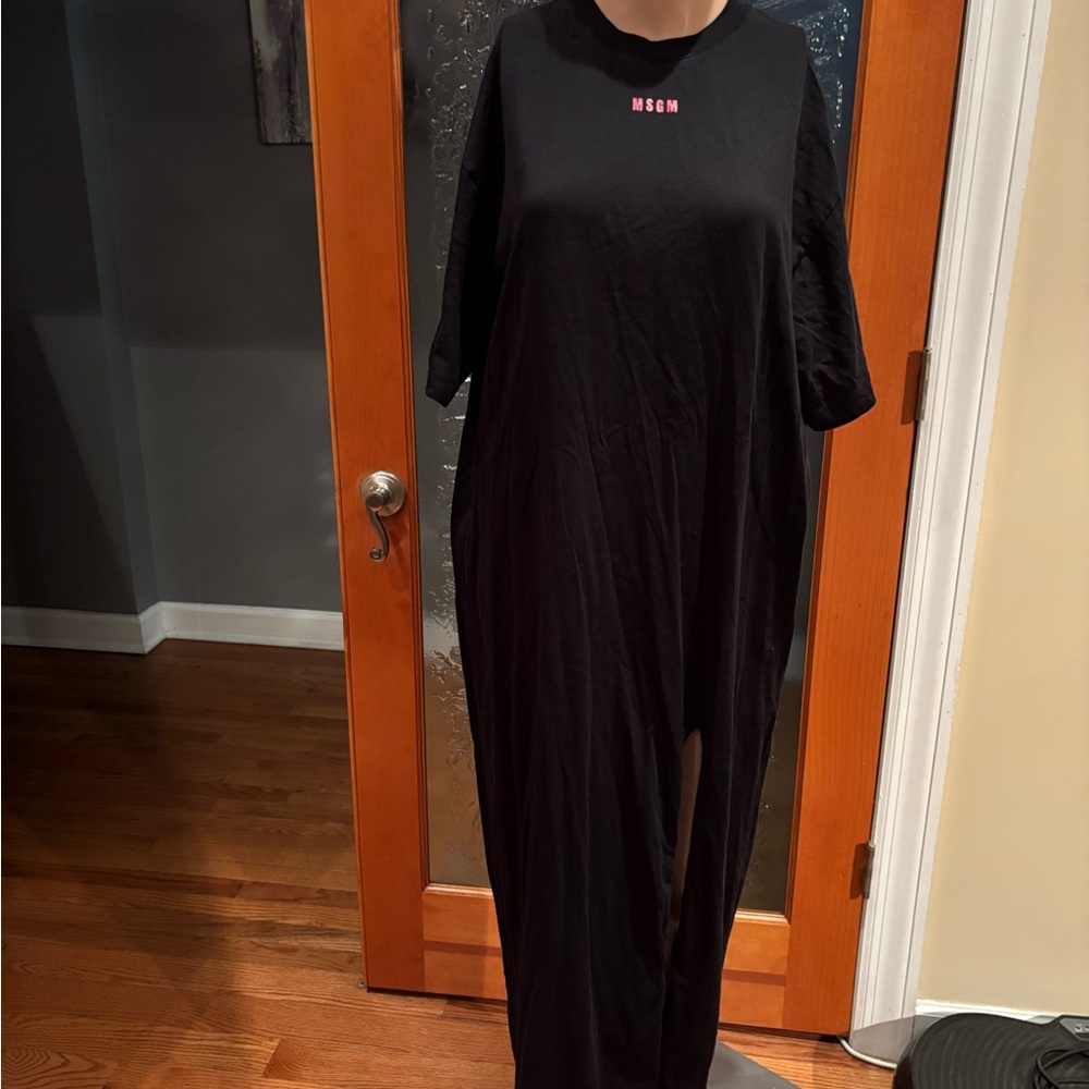MSGM Elegant Black Apparel